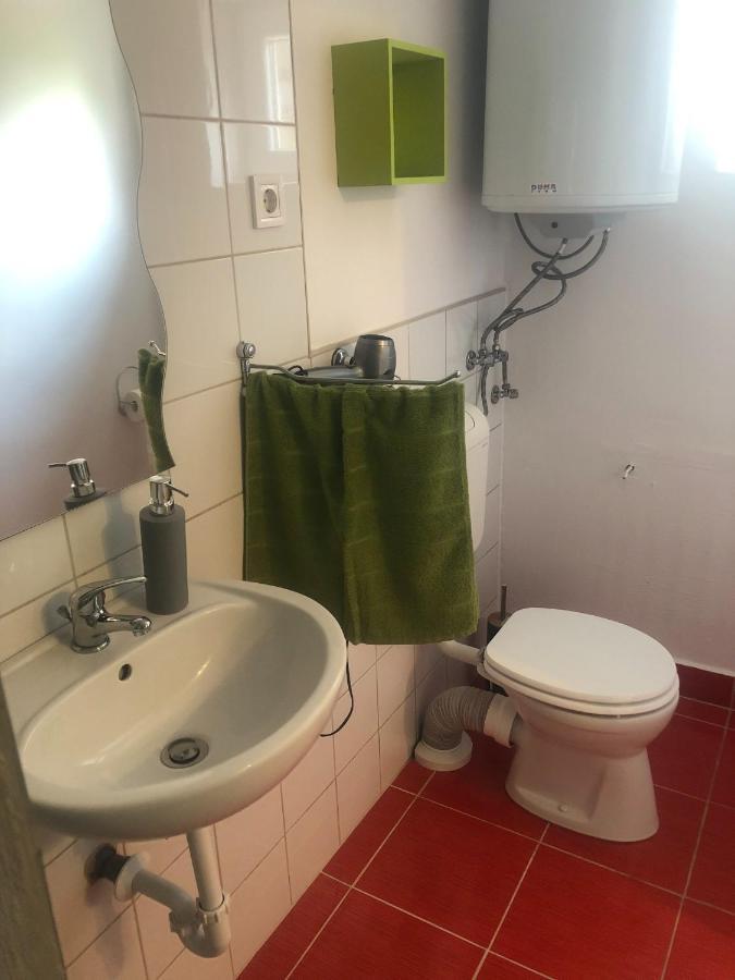 Ferienwohnung Natalia Apartman Makó Exterior foto